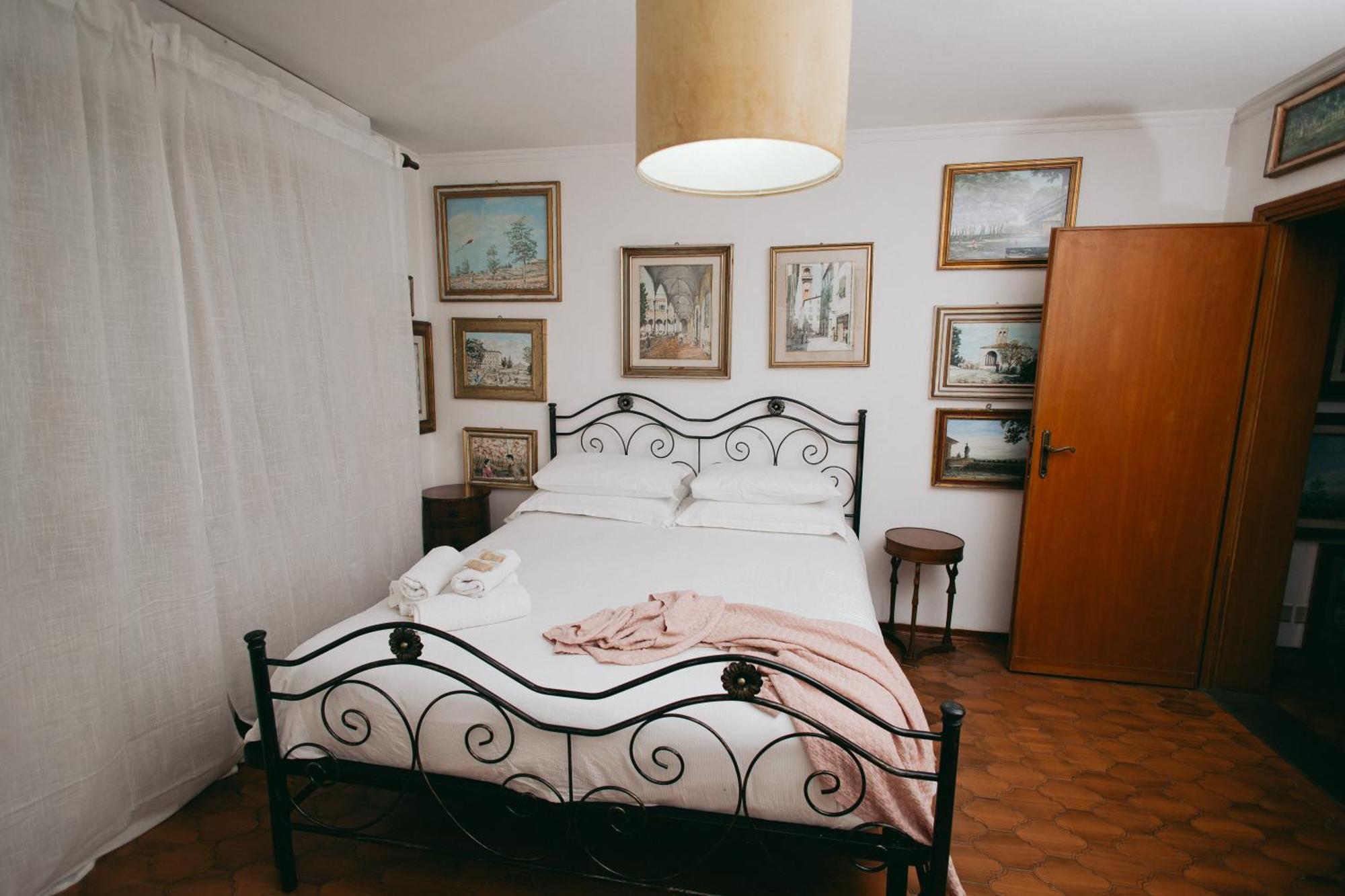 Enzo's House Guest house